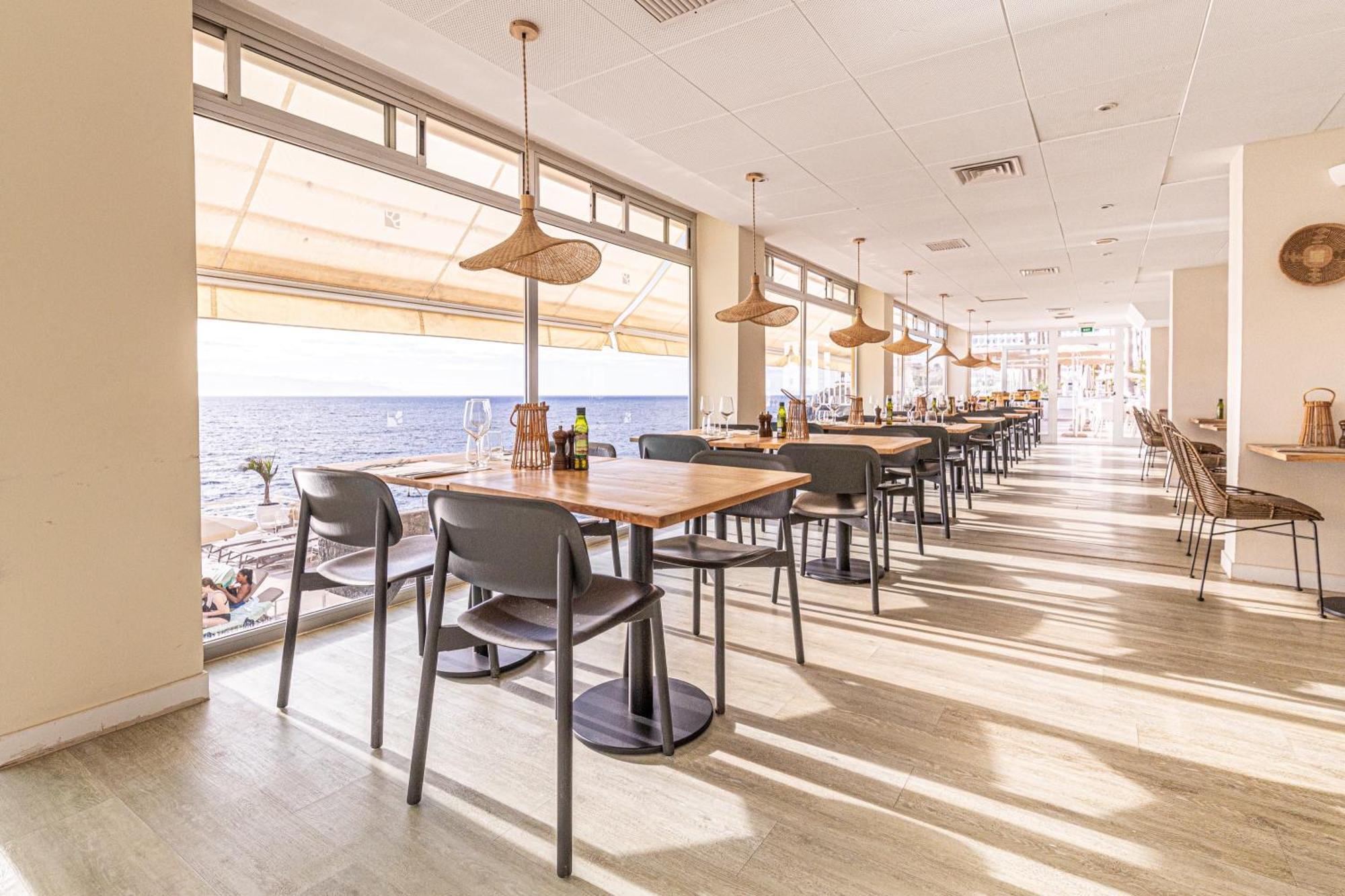 Atlantic Holiday Hotel Каляо Салвахе Екстериор снимка